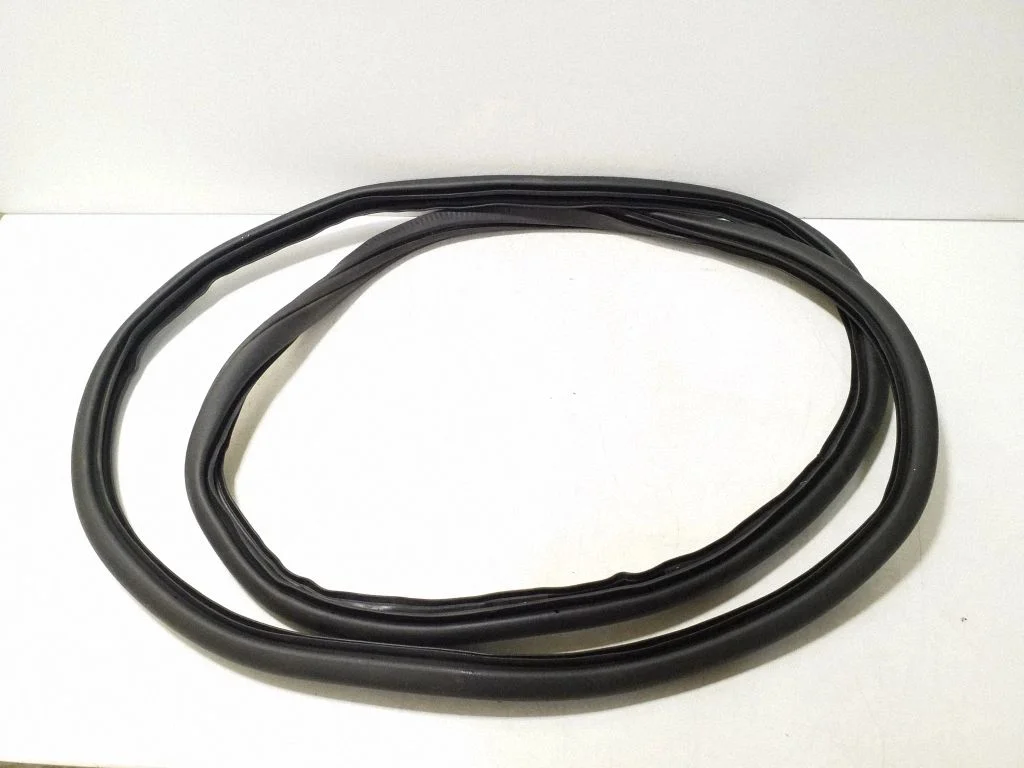 Front door rubber seal 11A867911B