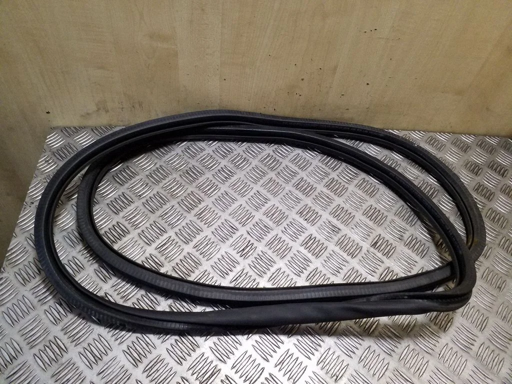 Front door rubber seal 1K4867911D