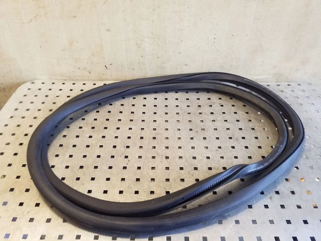Front door rubber seal – Volkswagen Tiguan (2007-2016)
