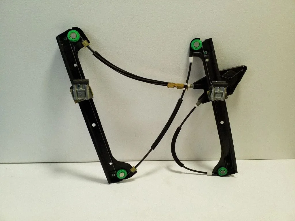 Front window lifting mechanism without motor 924250102
