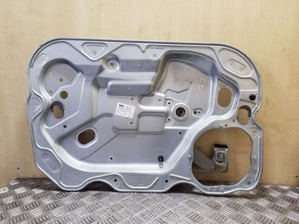 Priekinis el. lango pakėlimo mechanizmas be varikliuko