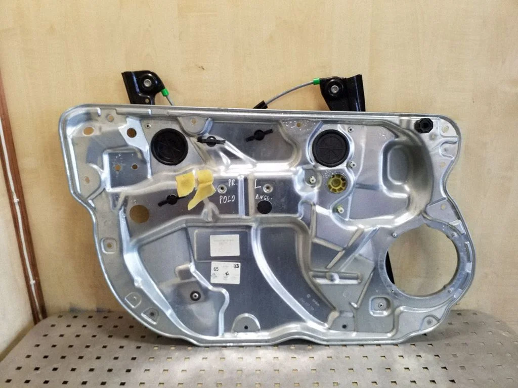 Priekinis el. lango pakėlimo mechanizmas be varikliuko