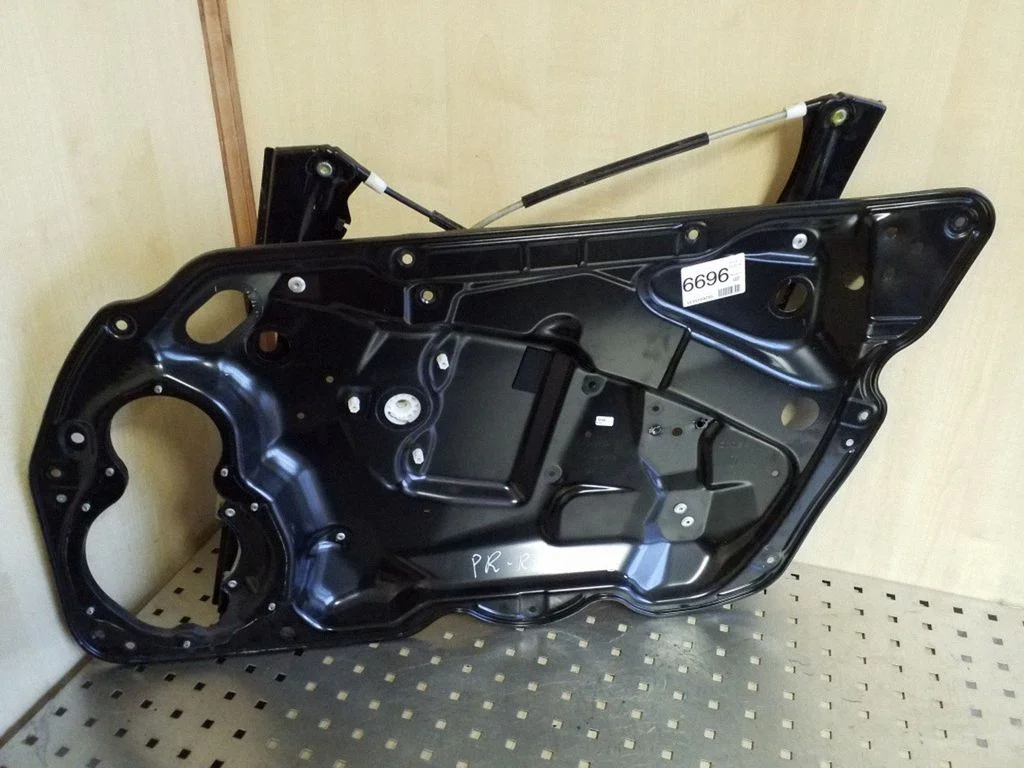 Priekinis el. lango pakėlimo mechanizmas be varikliuko