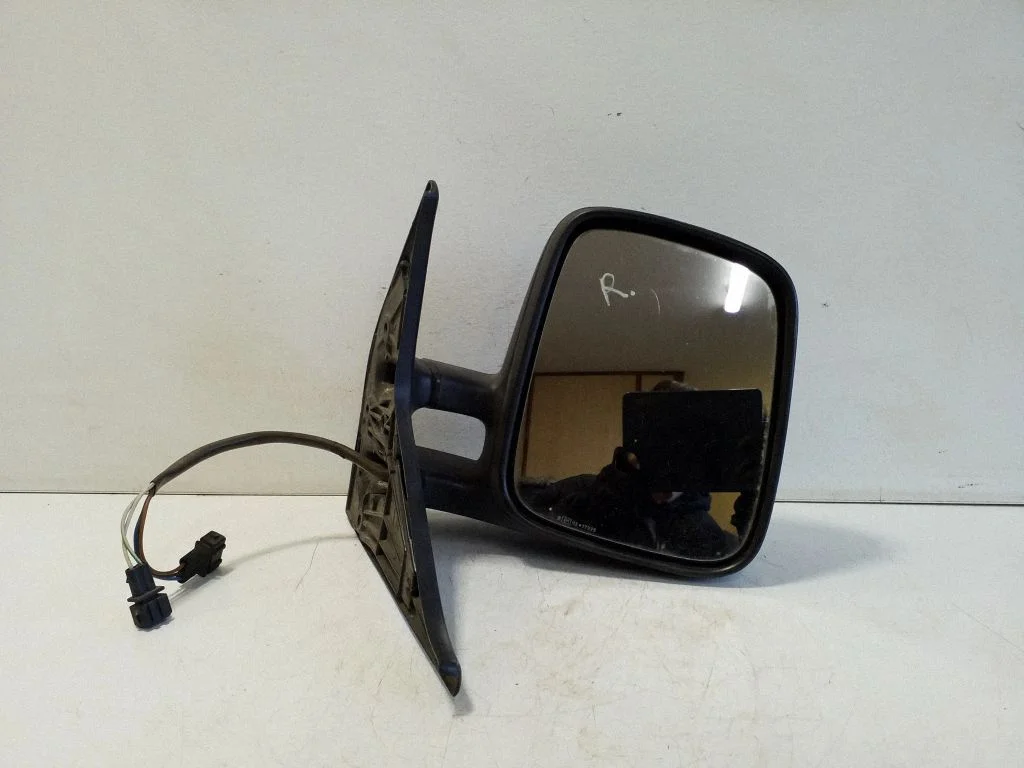 Front door electric wing mirror E0217325