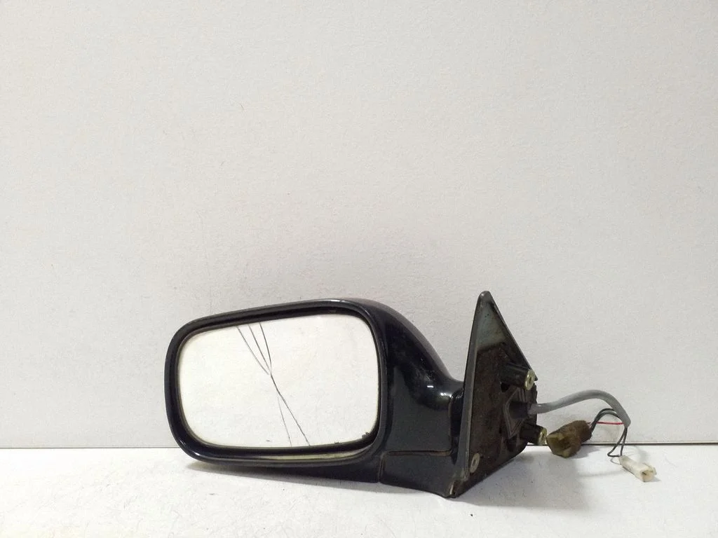 Front door electric wing mirror – Subaru Legacy (1990-1998)