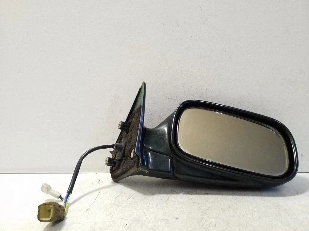 Front door electric wing mirror – Subaru Legacy (1990-1998)