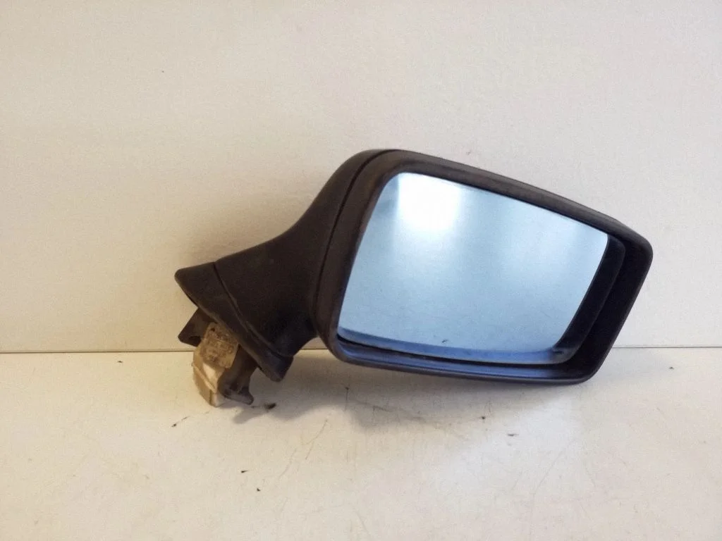Lusterko elektryczne 893857502D