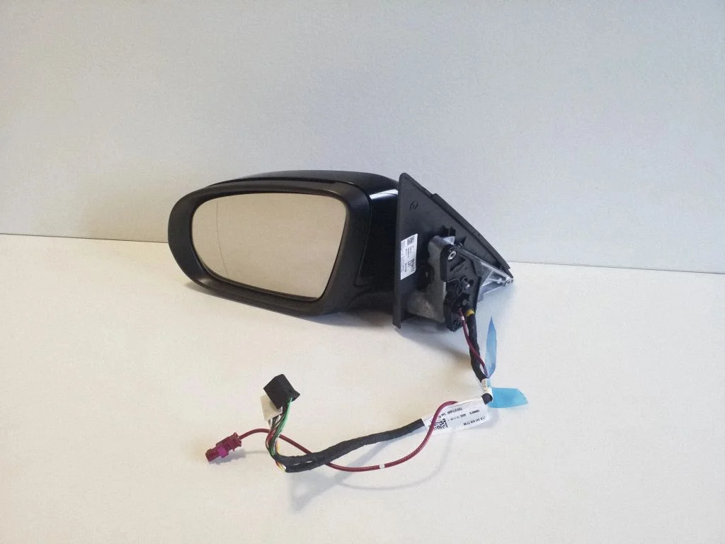 Esiukse elektriline välispeegel A2478107706