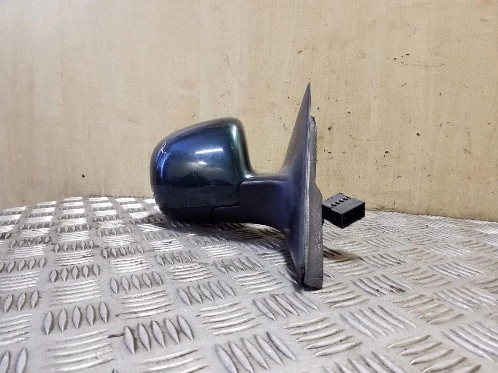 Front door electric wing mirror 4B1858532