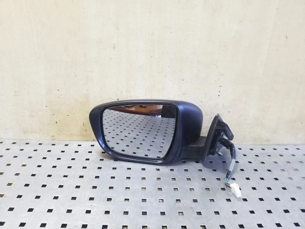 Front door electric wing mirror E4034237