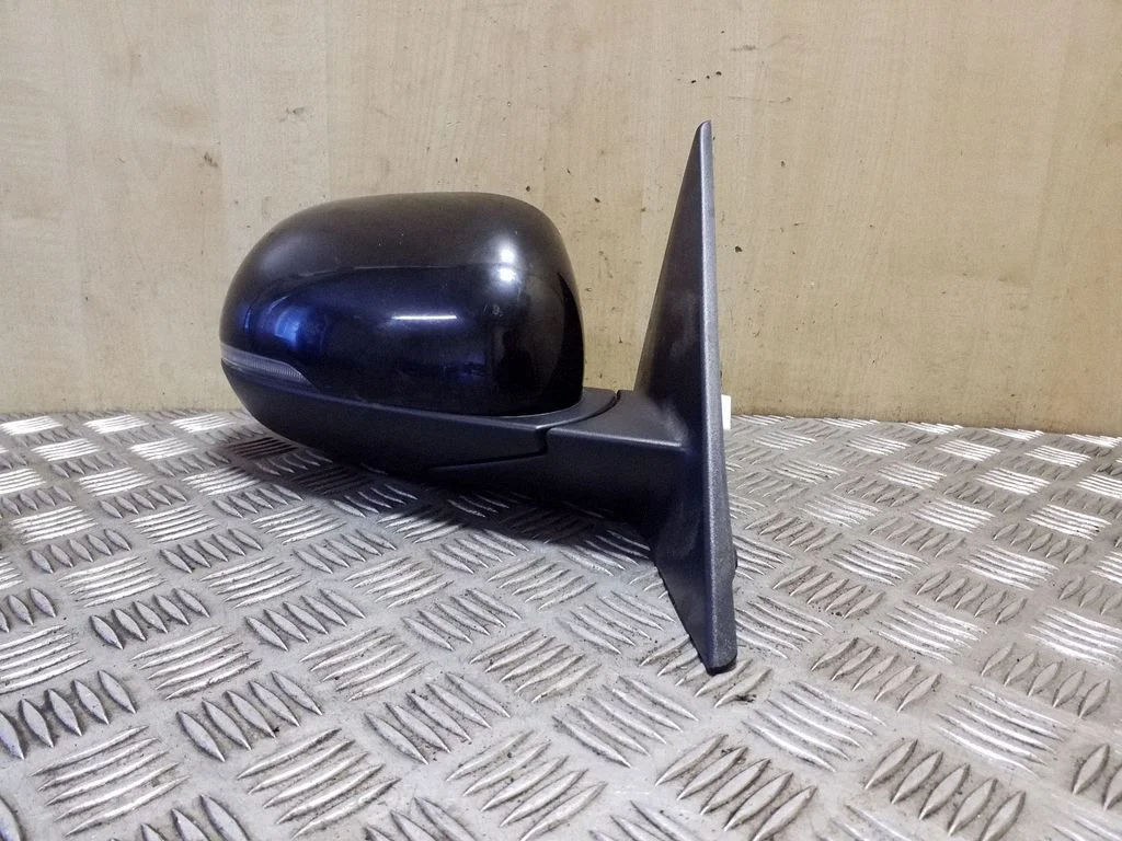 Front door electric wing mirror E13049839