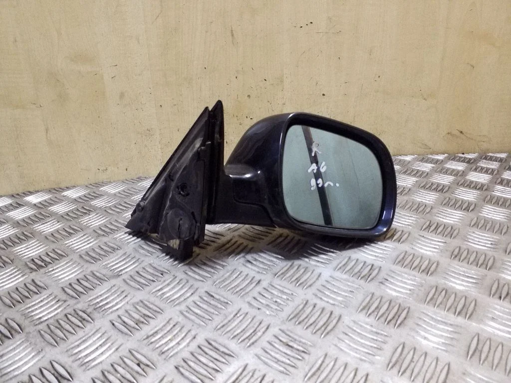 Front door electric wing mirror E6012319