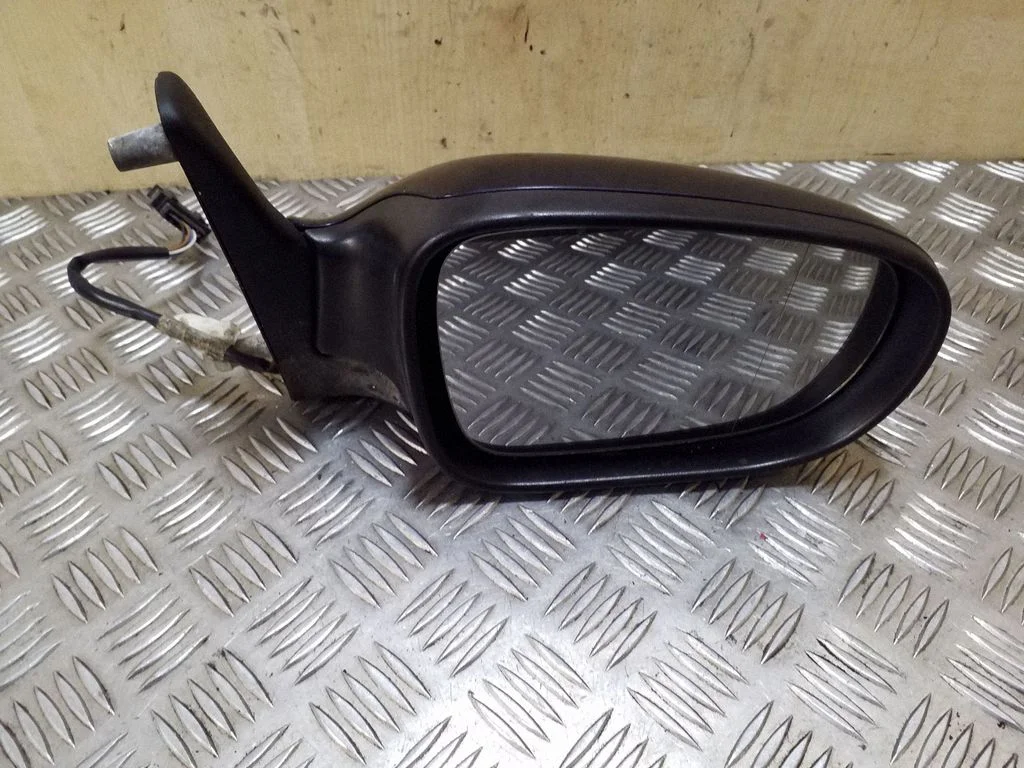 Front door electric wing mirror – Seat Alhambra (Mk1) (1996-2010)