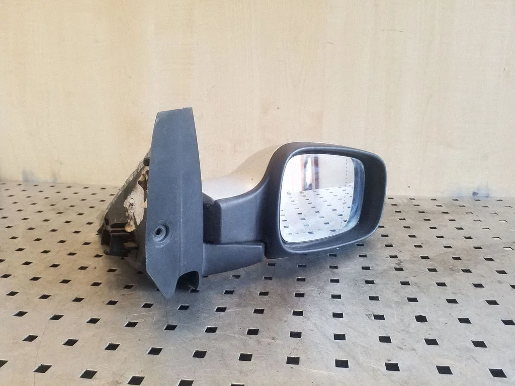 Front door electric wing mirror 11261127