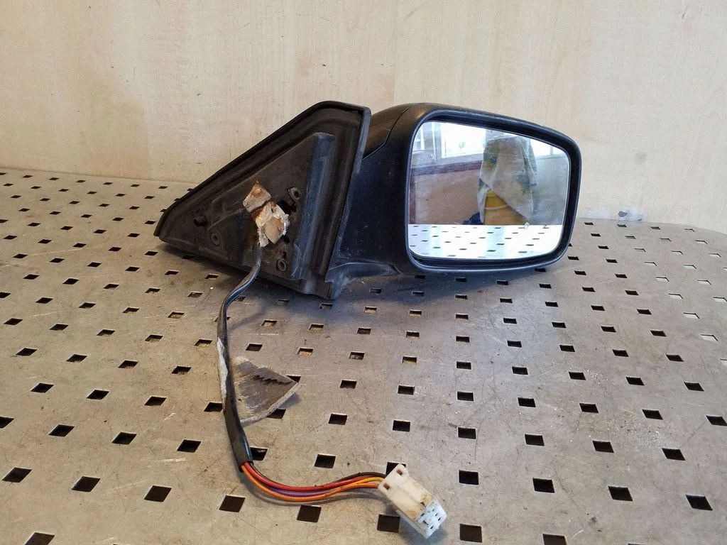 Veidrodėlis (elektra valdomas)
