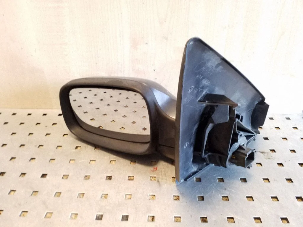 Front door electric wing mirror E901110511071109