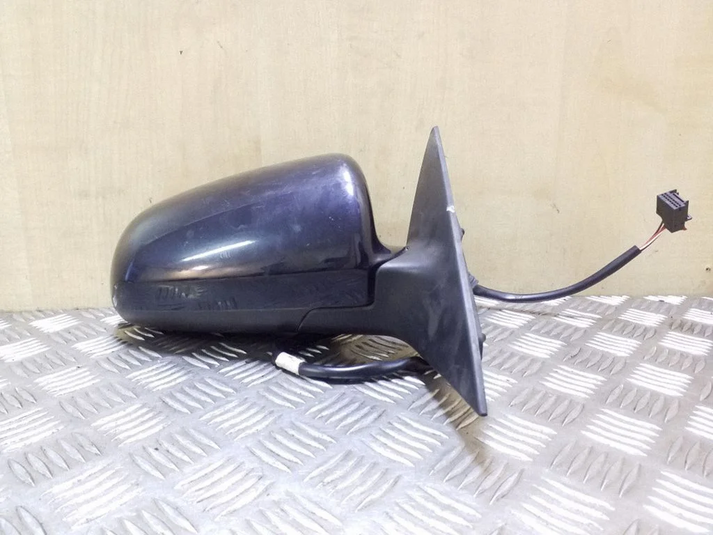 Front door electric wing mirror – right