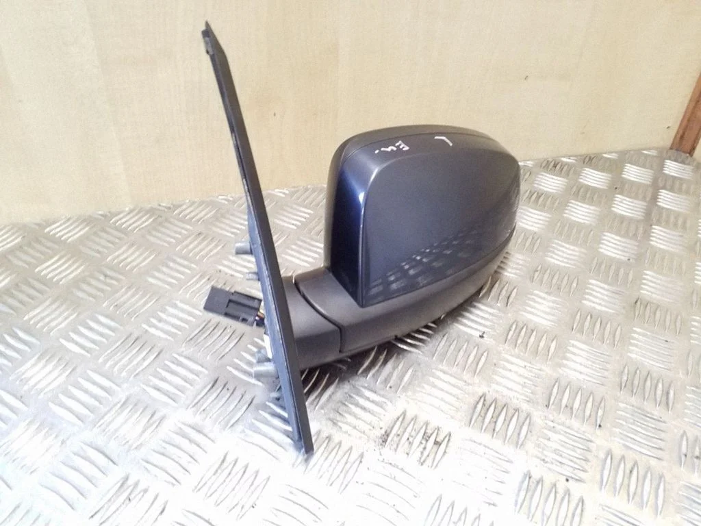 Veidrodėlis (elektra valdomas)