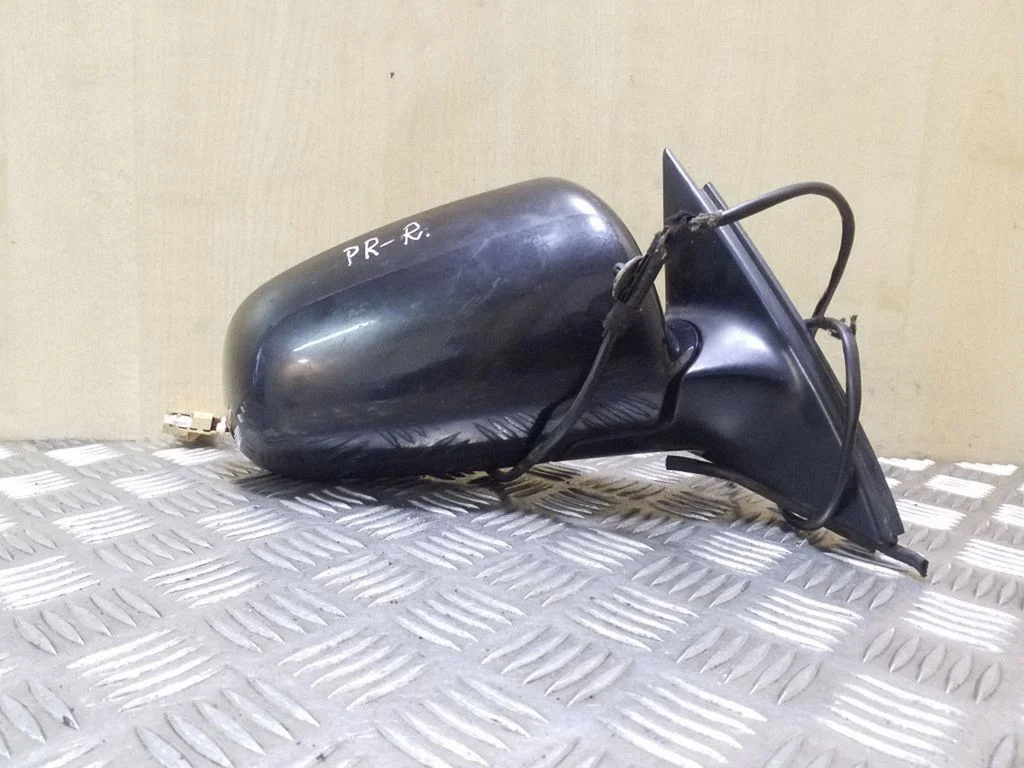 Front door electric wing mirror – front right