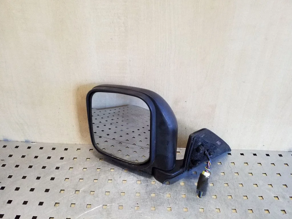 Front door electric wing mirror E13010155