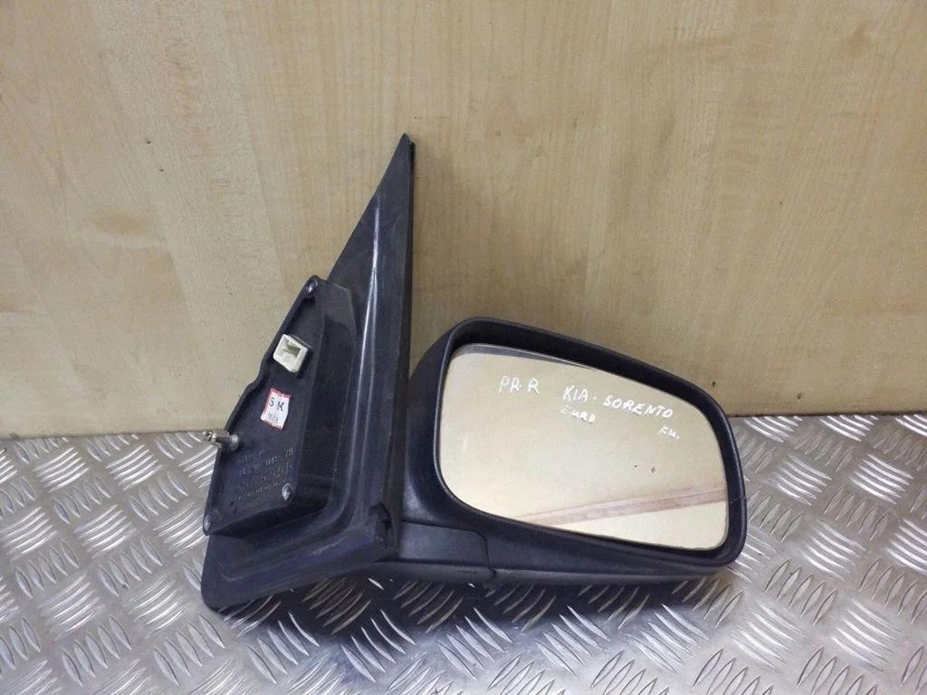 Front door electric wing mirror – KIA Sorento (2002-2009)