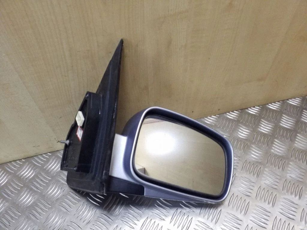 Front door electric wing mirror E11015754