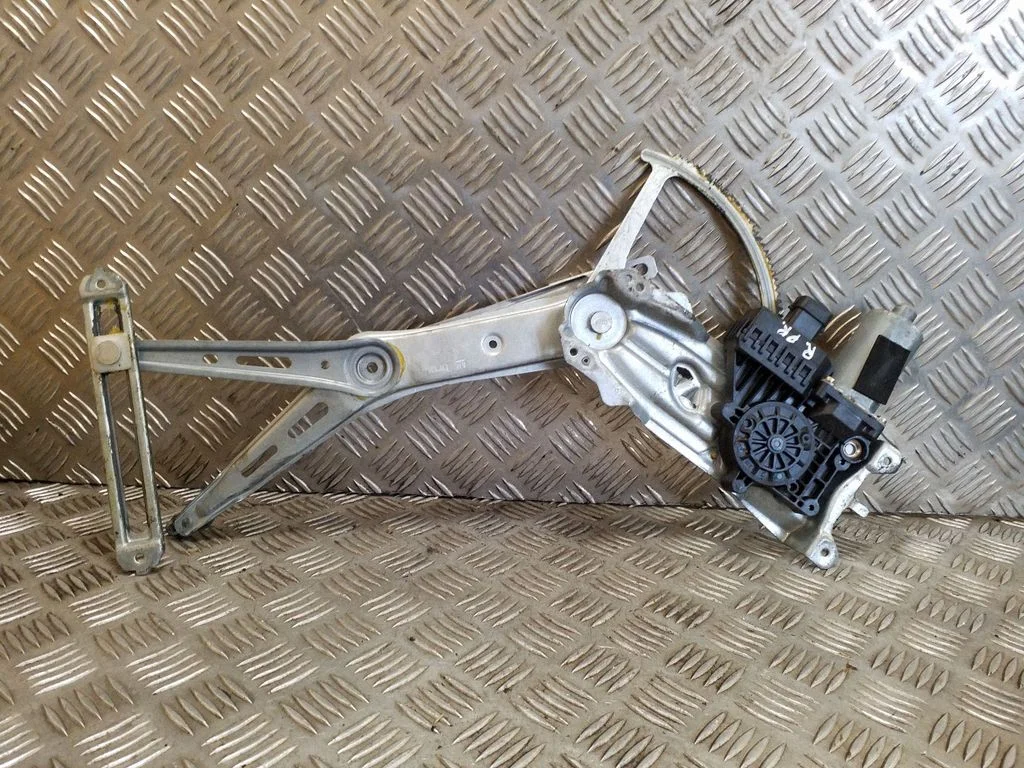 Front door window regulator with motor – Opel Zafira A (1999-2005)