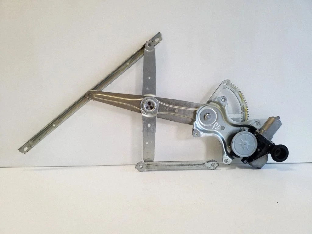 Front door window regulator with motor 8572075060