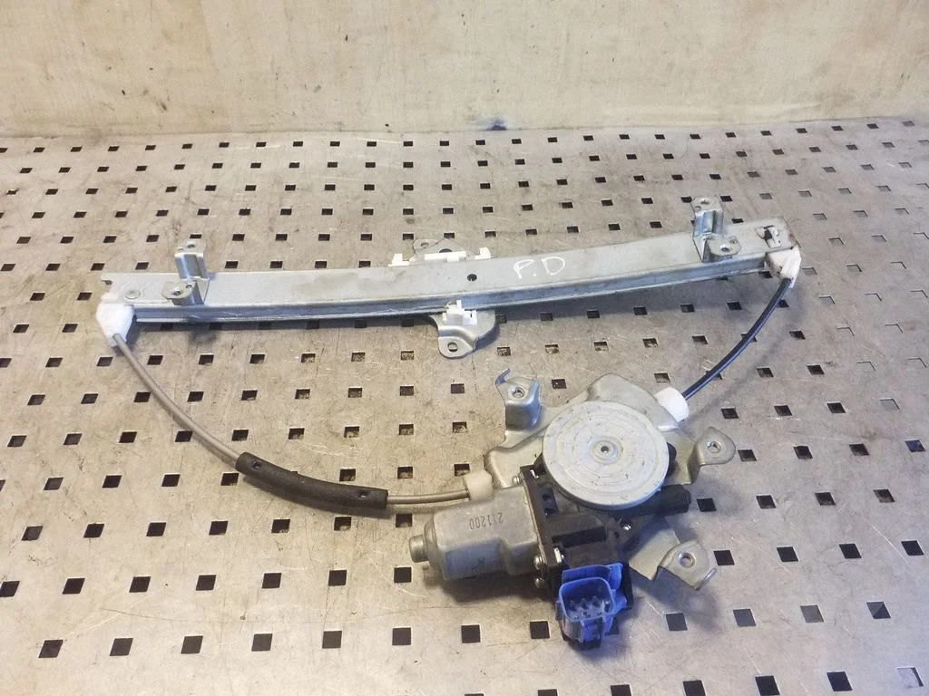 Front door window regulator with motor 80730JX00C
