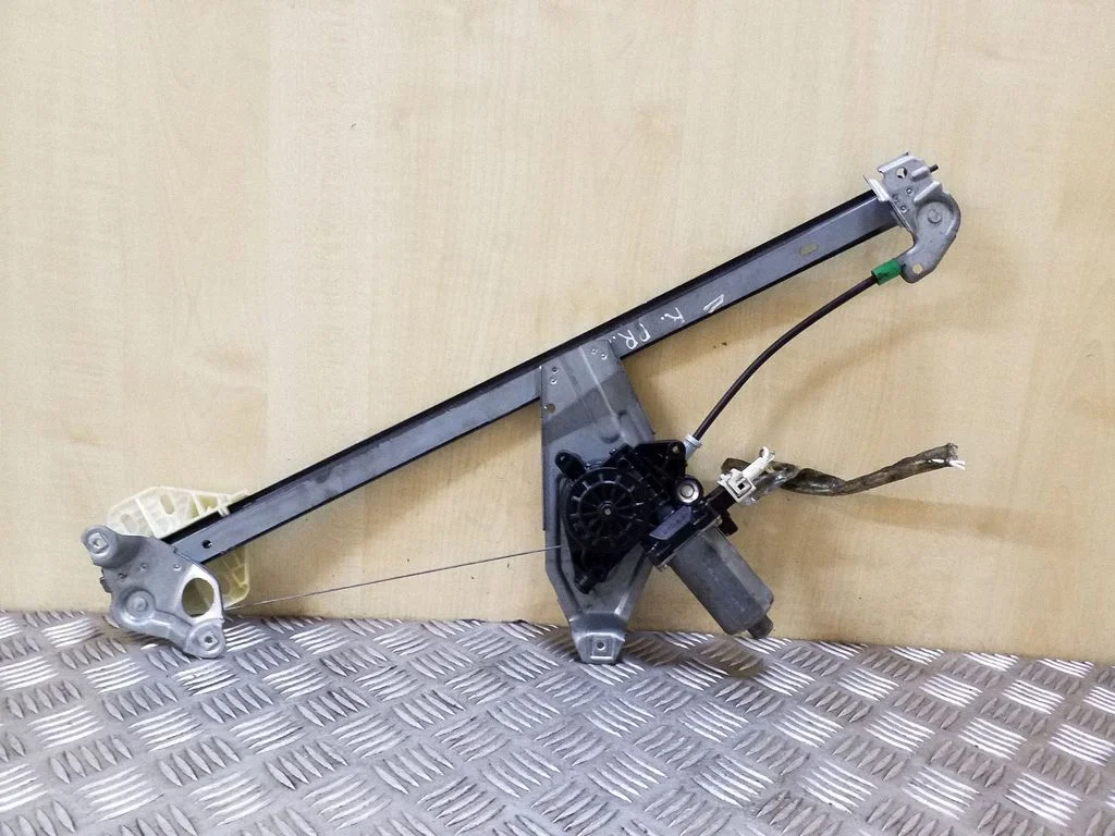 Priekinio el. lango pakėlimo mechanizmo komplektas