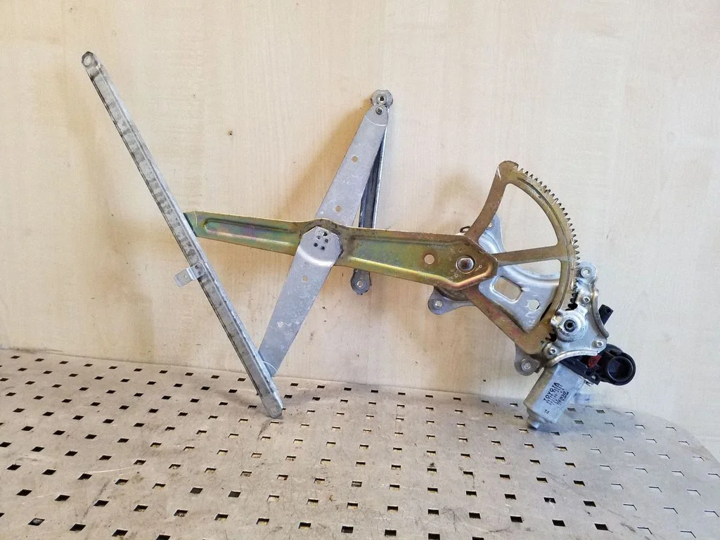 Front door window regulator with motor 8572032150