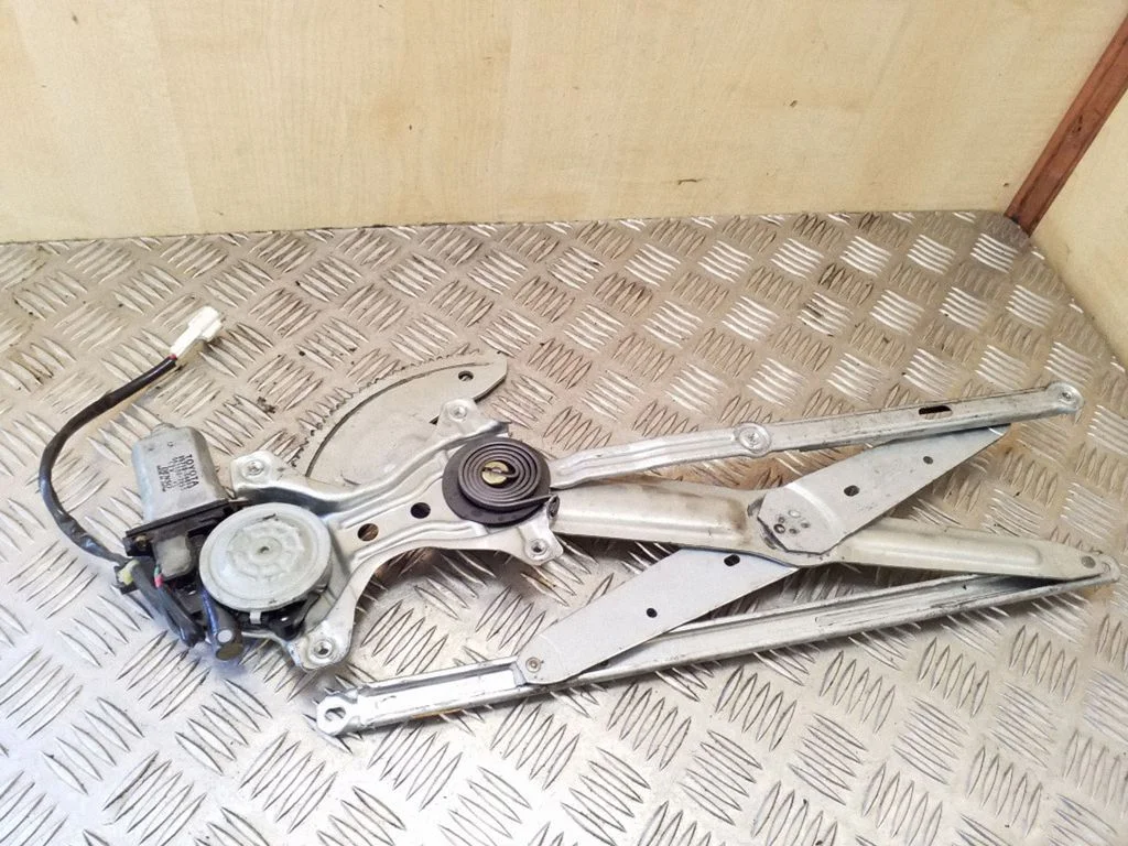 Priekinio el. lango pakėlimo mechanizmo komplektas