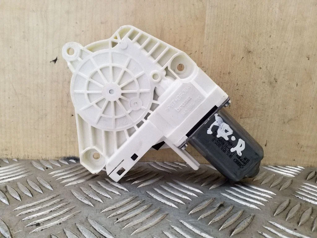 Front door window regulator motor 8K0959802B – Audi A8 S8 D4 4H (2010-2016)