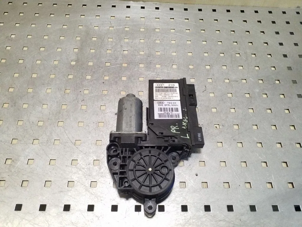 Front door window regulator motor 4E2959801B – Audi A8 S8 D3 4E (2002-2009)