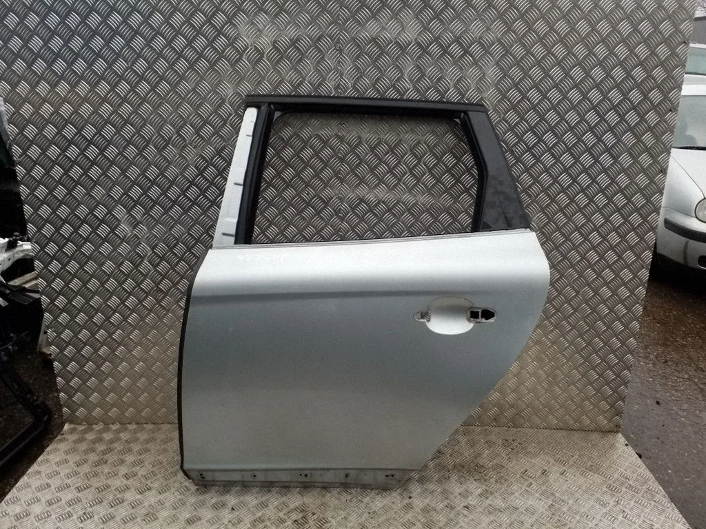 Rear door – left