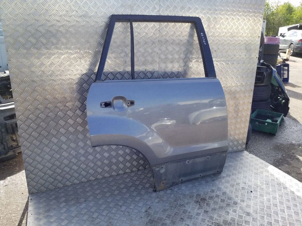 Tagauks – Suzuki Grand Vitara II (2006-2016), parem