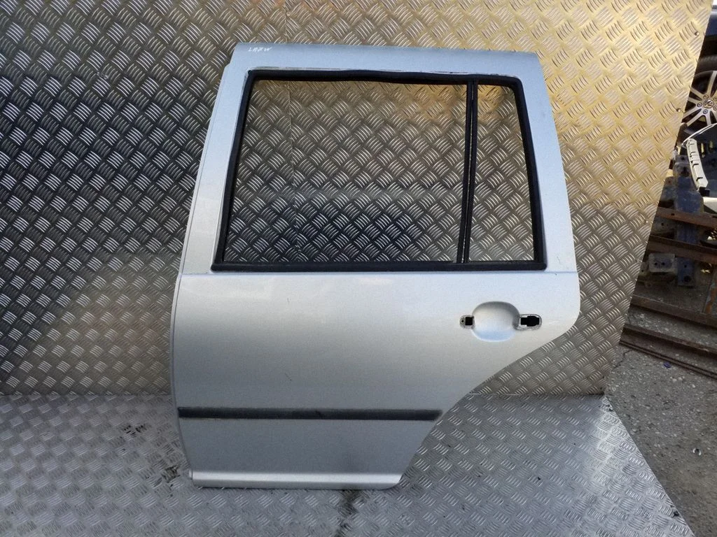 Rear door – left