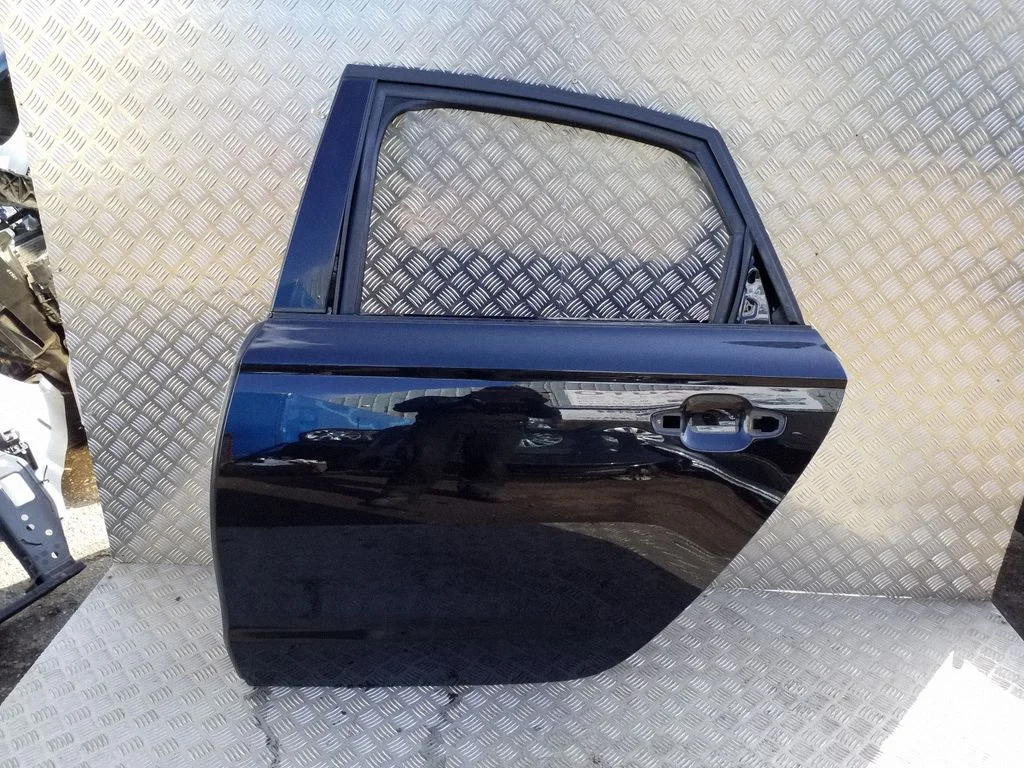 Rear door – left