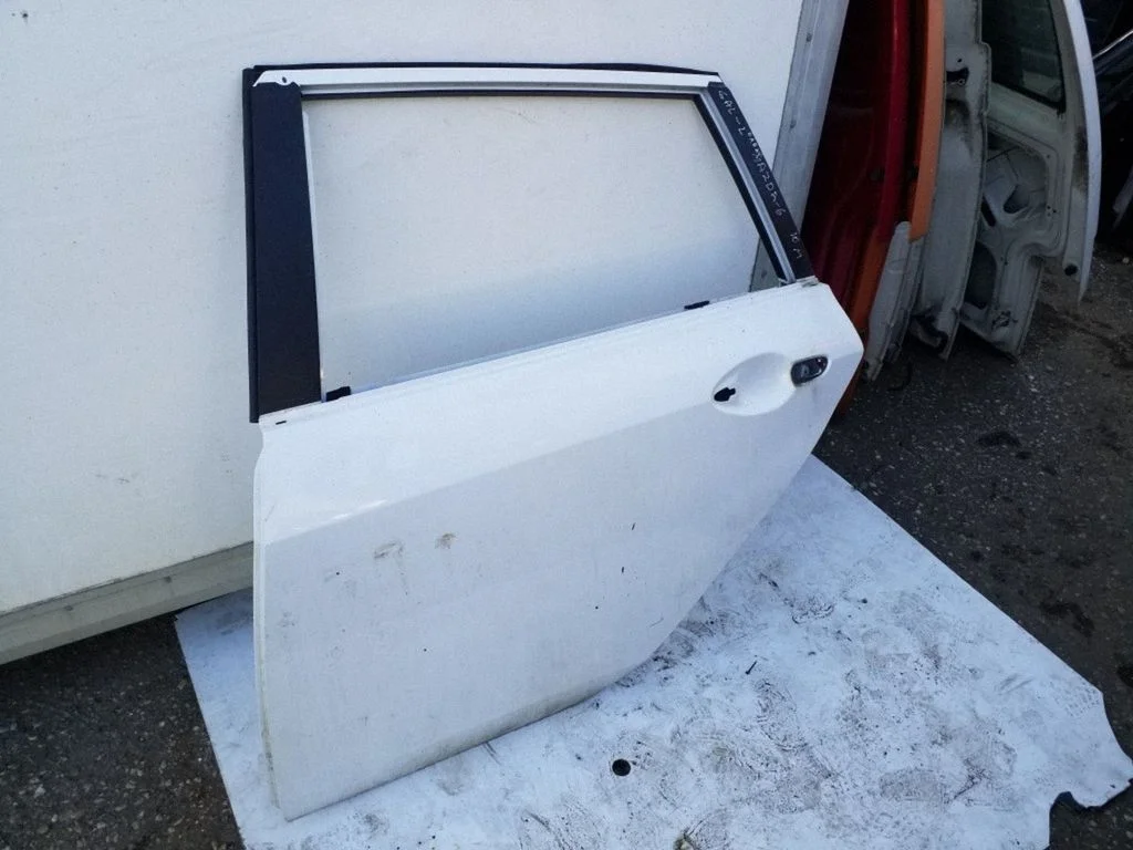 Rear door – left