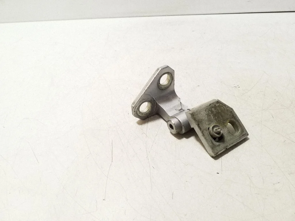 Rear door upper hinge 1K4833401G