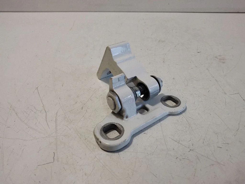 Aizmugurējā augšējā eņģe 31457095
