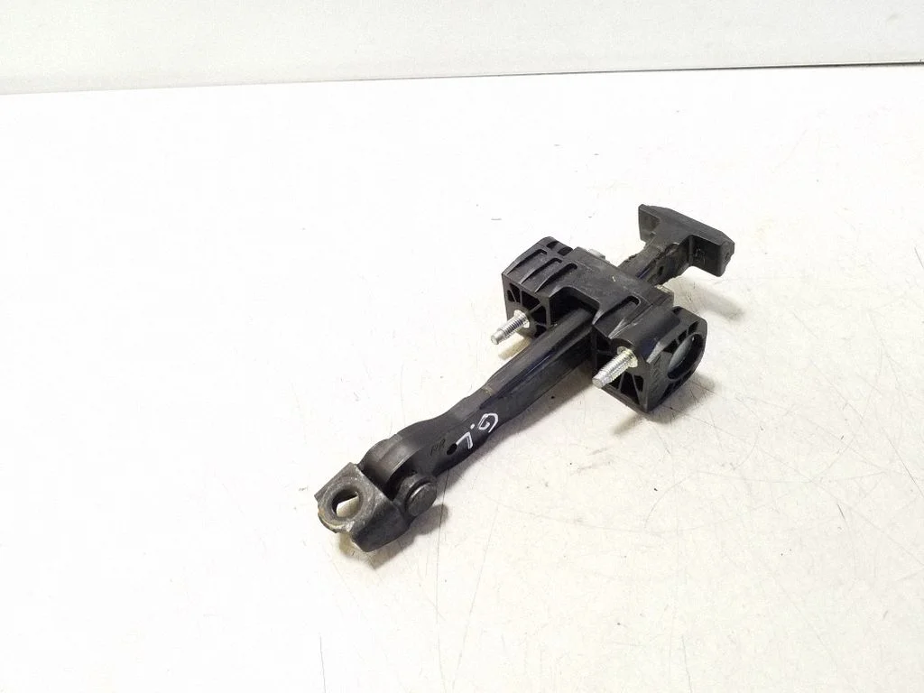 Rear door check strap stopper 31298467