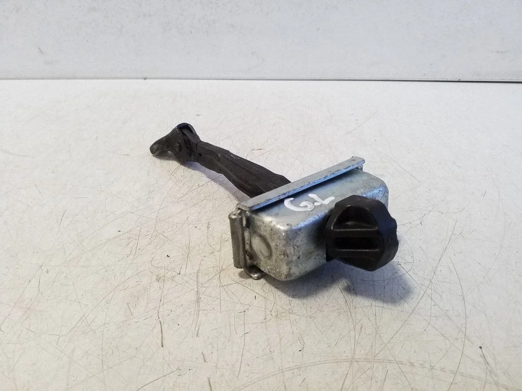Rear door check strap stopper B188HV12 – Opel Ampera (2011-)
