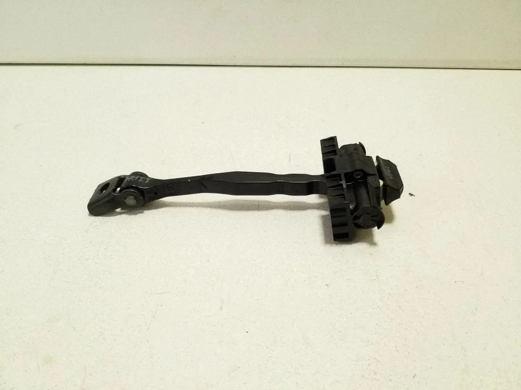 Rear door check strap stopper – Volkswagen ID.4 (2020-)