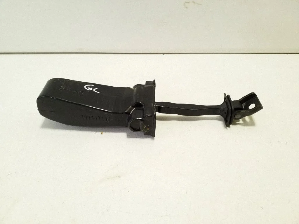 Rear door check strap stopper 654839249A