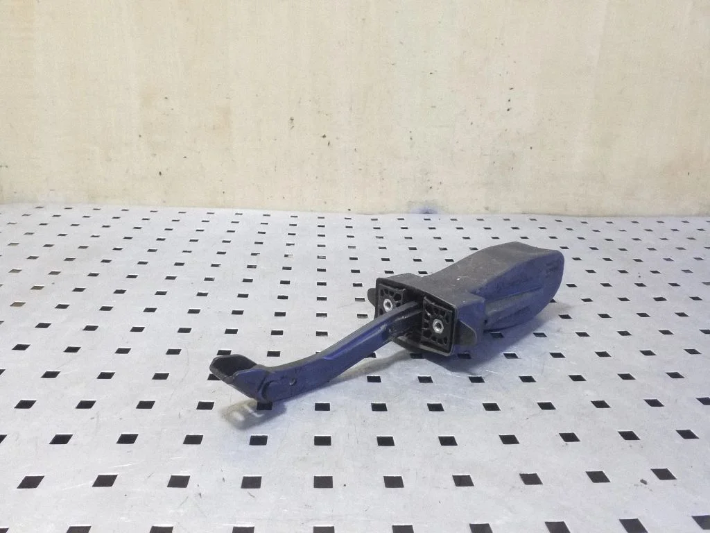Tagaukse avamispiiraja – BMW 5-seeria F10 F11 (2009-2016)
