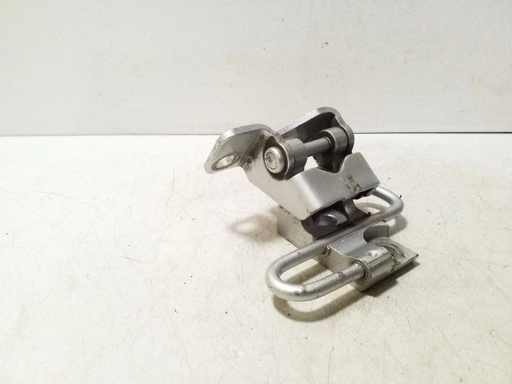 Rear door lower hinge 1K4833411N