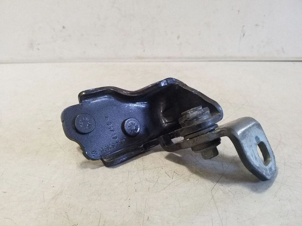 Rear door lower hinge CJ54S26810AB