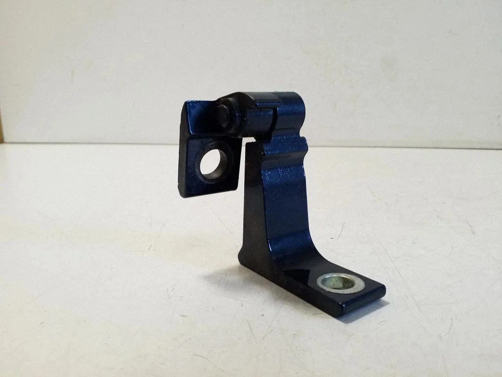 Rear door lower hinge 8X4833403B – Audi Q4 e-tron (2021-)