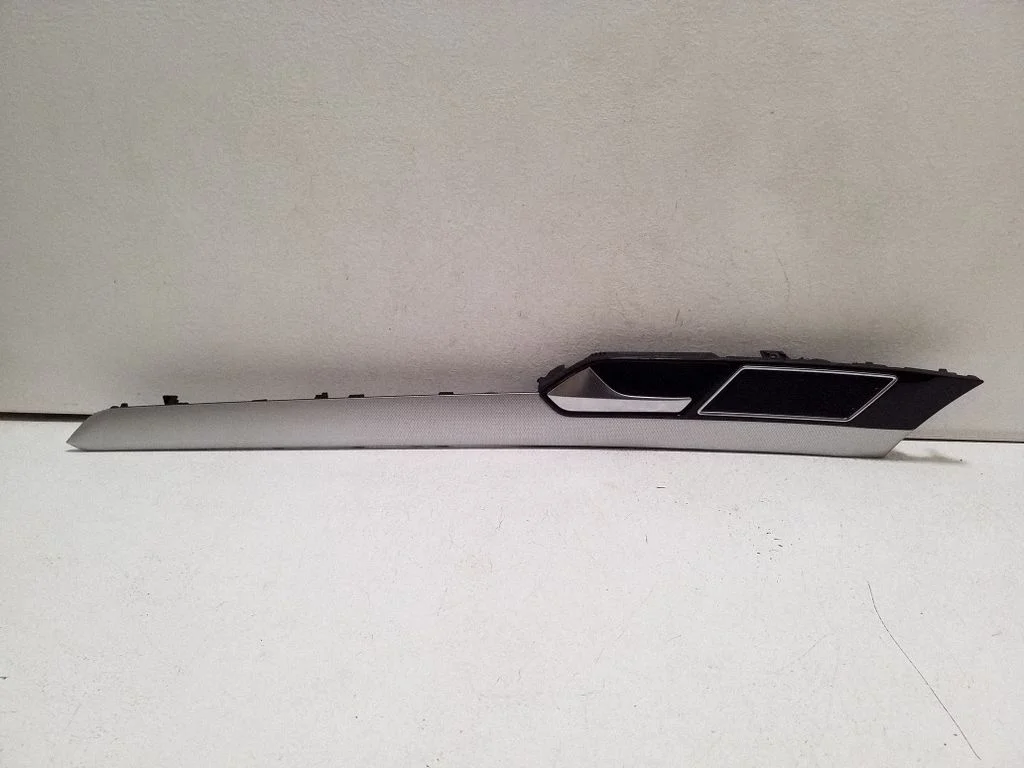Rear door interior handle 3G2837113H
